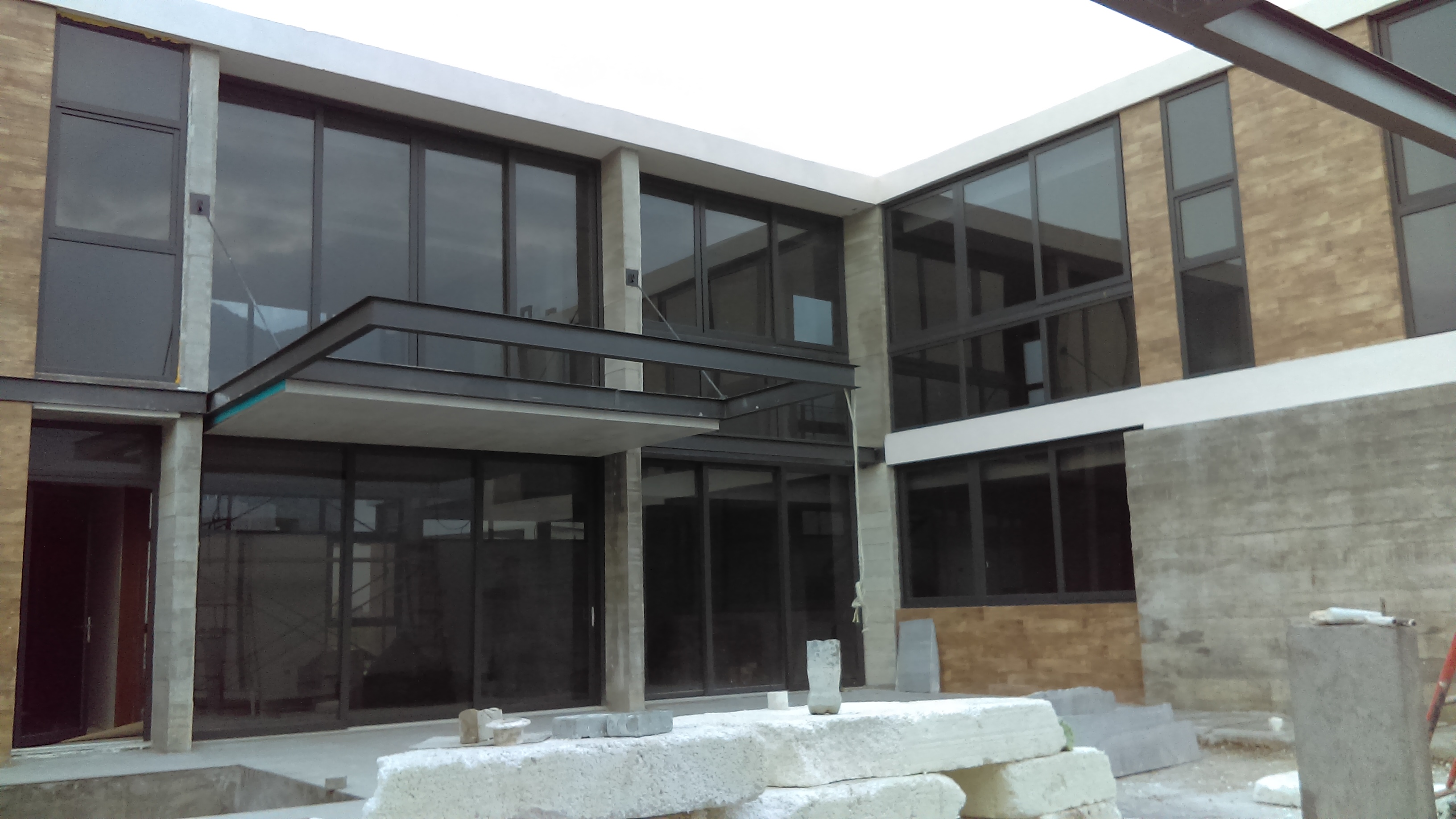 Central Glass & Windows